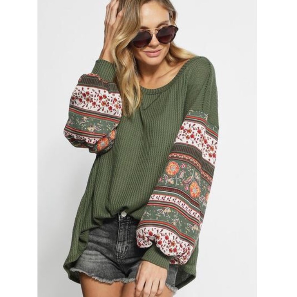 🍁HP🍁BiBi boutique boho sweater w/ bubble sleeves
